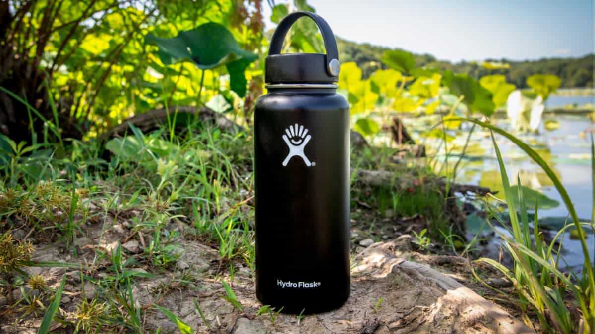 Black Hydro Flask in an outdoor environment