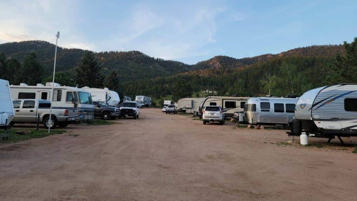 RVs and pickups at the Rocky Top Motel & Campground near Pikes Peak Colorado