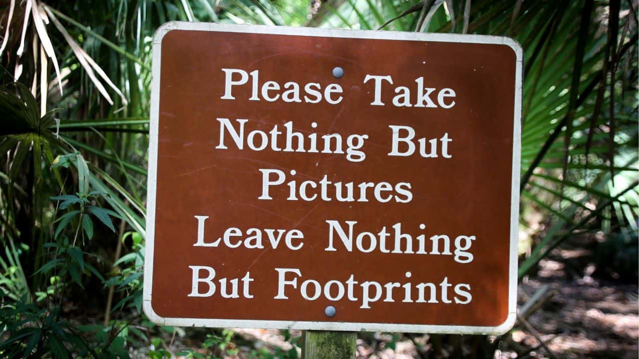 Sign for campers in Florida