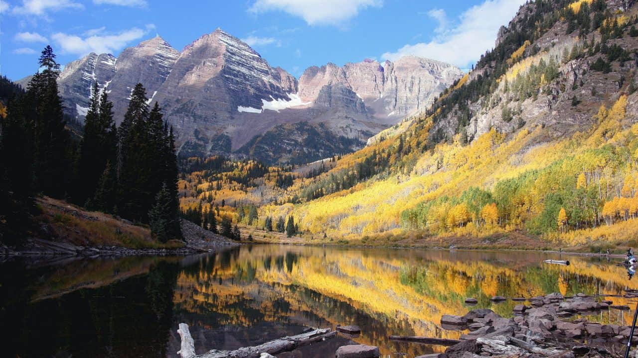the first snow of the year on Maroon Bells